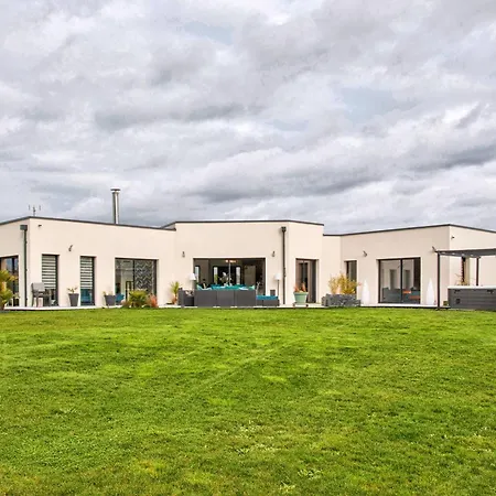 Maison Elegante Avec Jacuzzi, Confort Moderne Et Histoire A - Fr-1-788-44 *