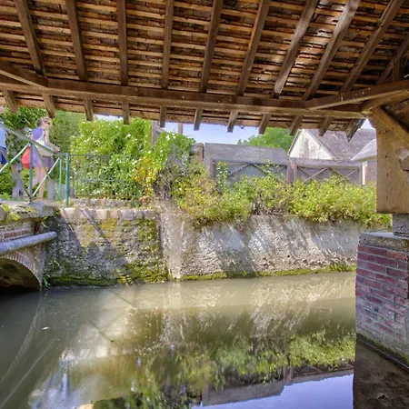 Dom wakacyjny Maison Elegante Avec Jacuzzi, Confort Moderne Et Histoire A - Fr-1-788-44 Ranville